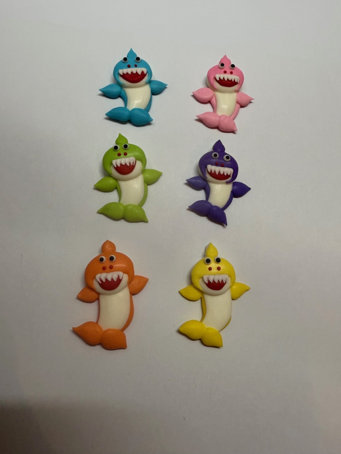 Assorted Sharks 72 per Box - Sugar Dec